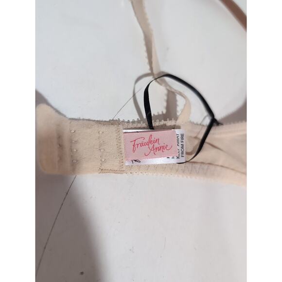 Fraulein Annie Cinnamon Lace And Satin Shelf Bra NWOT 34B Underwire - Picture 10 of 13